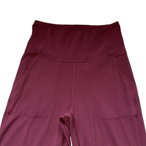 Lululemon Align Wide Leg Super-High-Rise Crop
23" Red Merlot, Size 6 - Picture 4 of 12